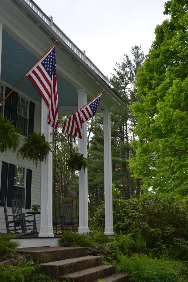 The Inn At Weathersfield Perkinsville Екстериор снимка